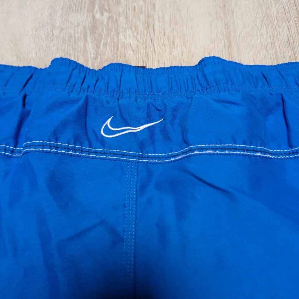Nike Swim Trunks Mens XL Blue Excellent Mesh Lined Cargo Pocket Board Shorts‎